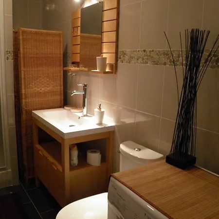 شقة Les Du Monde , 2 Chambres- 4 Lits Simples Modulables En Lits Doubles