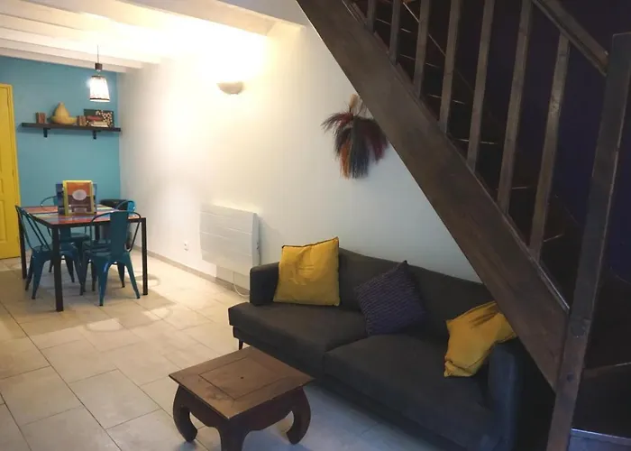 Les Du Monde , 2 Chambres- 4 Lits Simples Modulables En Lits Doubles *