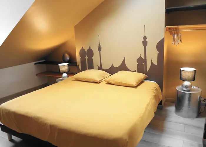 Les Du Monde , 2 Chambres- 4 Lits Simples Modulables En Lits Doubles Apartment *