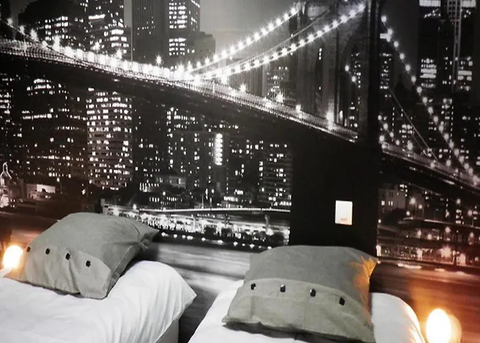 Les Du Monde , 2 Chambres- 4 Lits Simples Modulables En Lits Doubles Le Havre