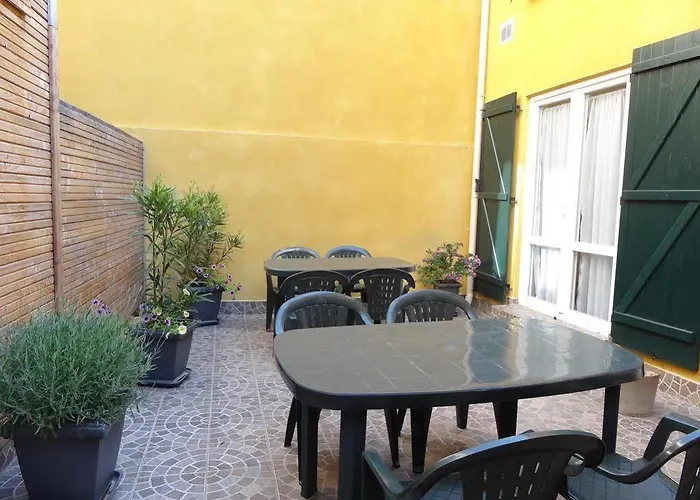 Les Du Monde , 2 Chambres- 4 Lits Simples Modulables En Lits Doubles * Le Havre