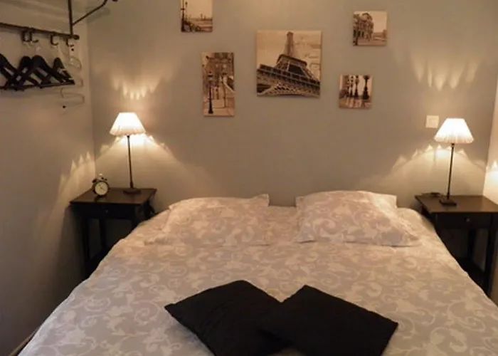 Les Du Monde , 2 Chambres- 4 Lits Simples Modulables En Lits Doubles Le Havre